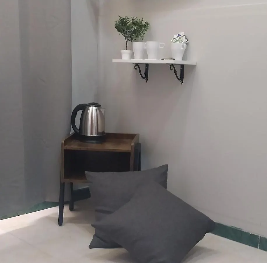 Guest house Royal Rooms Station Napoli Italy